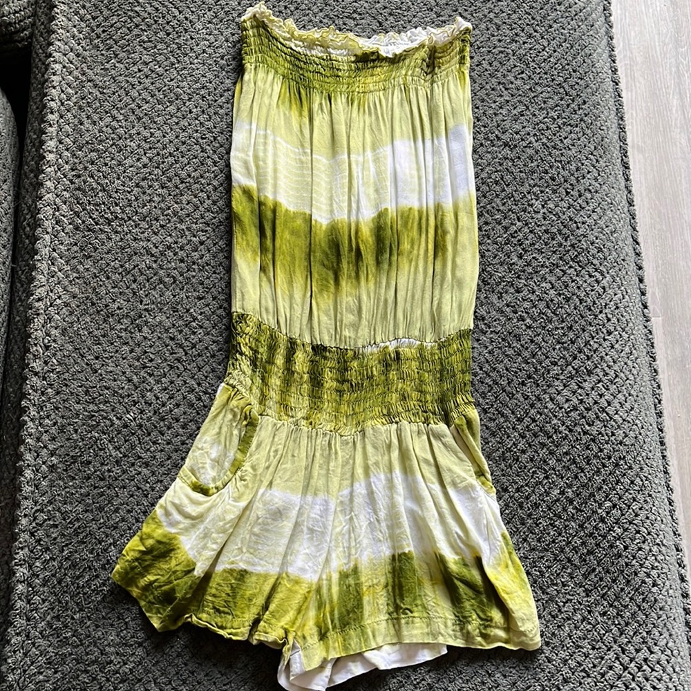 Green romper with pockets